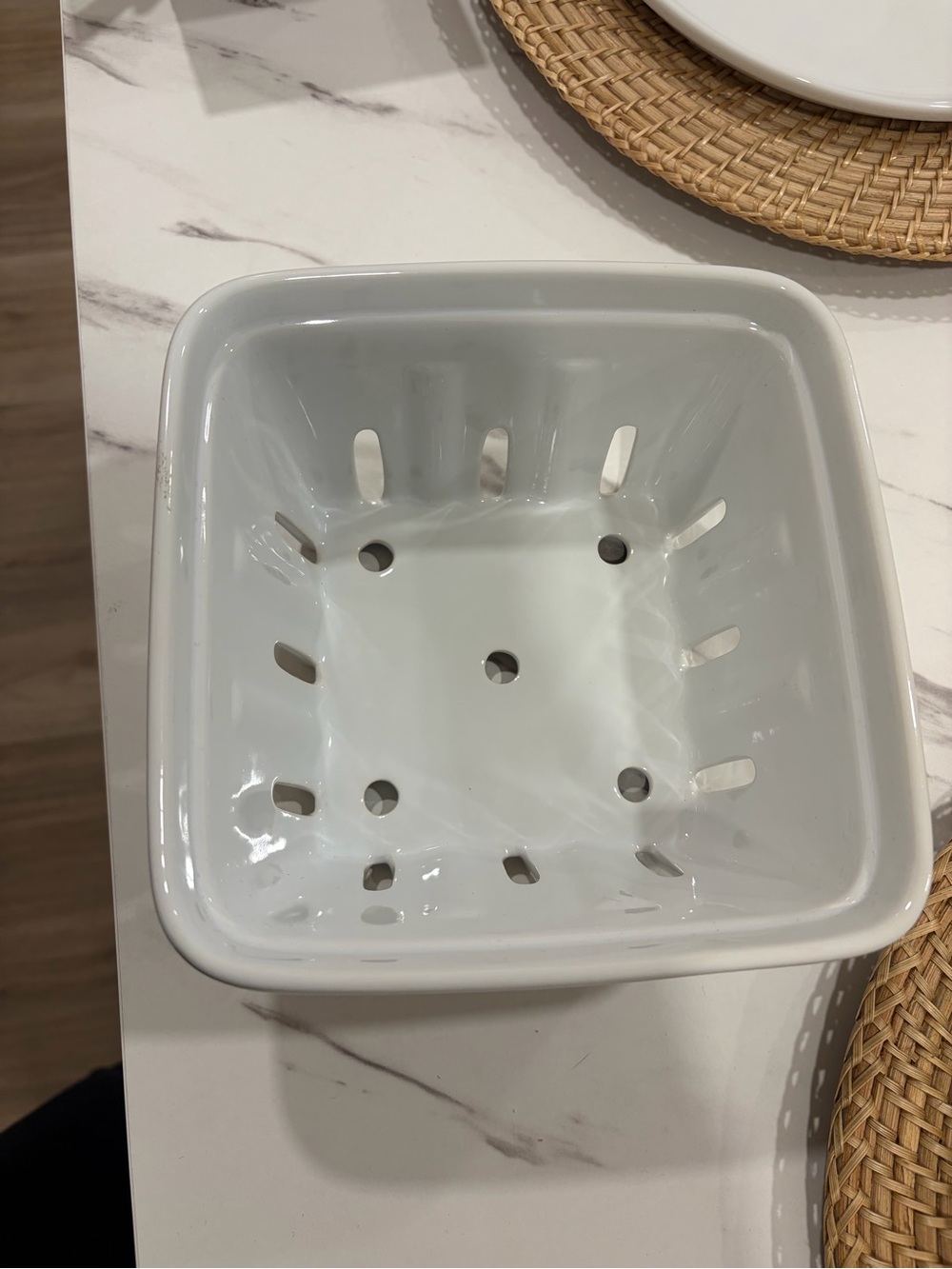 Crate&Barrel White porcelain Berry Basket with Vent Slots